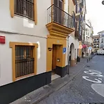 Le Petit Palue Sevilla